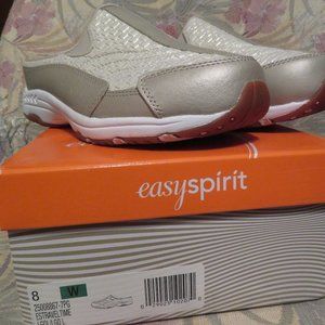 Women's Easy Spirit Leather ES Travel Time Mules